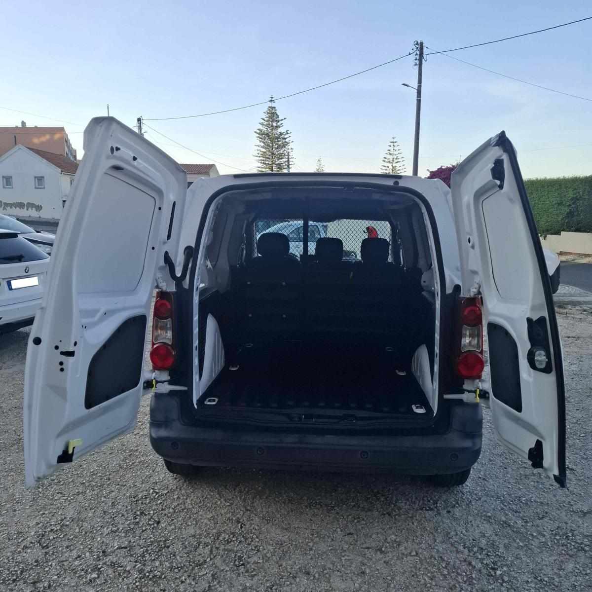 peugeot-partner-1-6-99cv-2018-diesel-1560cc