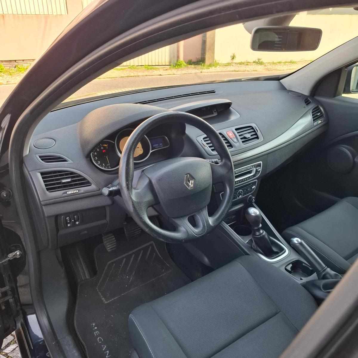renault-megane-1-6-vvt-2010-gasolina-1598cc