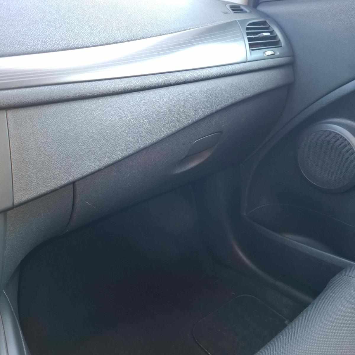renault-megane-1-6-vvt-2010-gasolina-1598cc