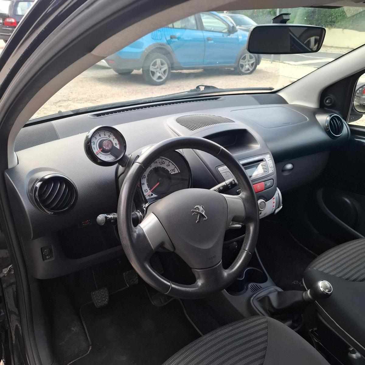 peugeot-107-1-0-2014-gasolina-998cc