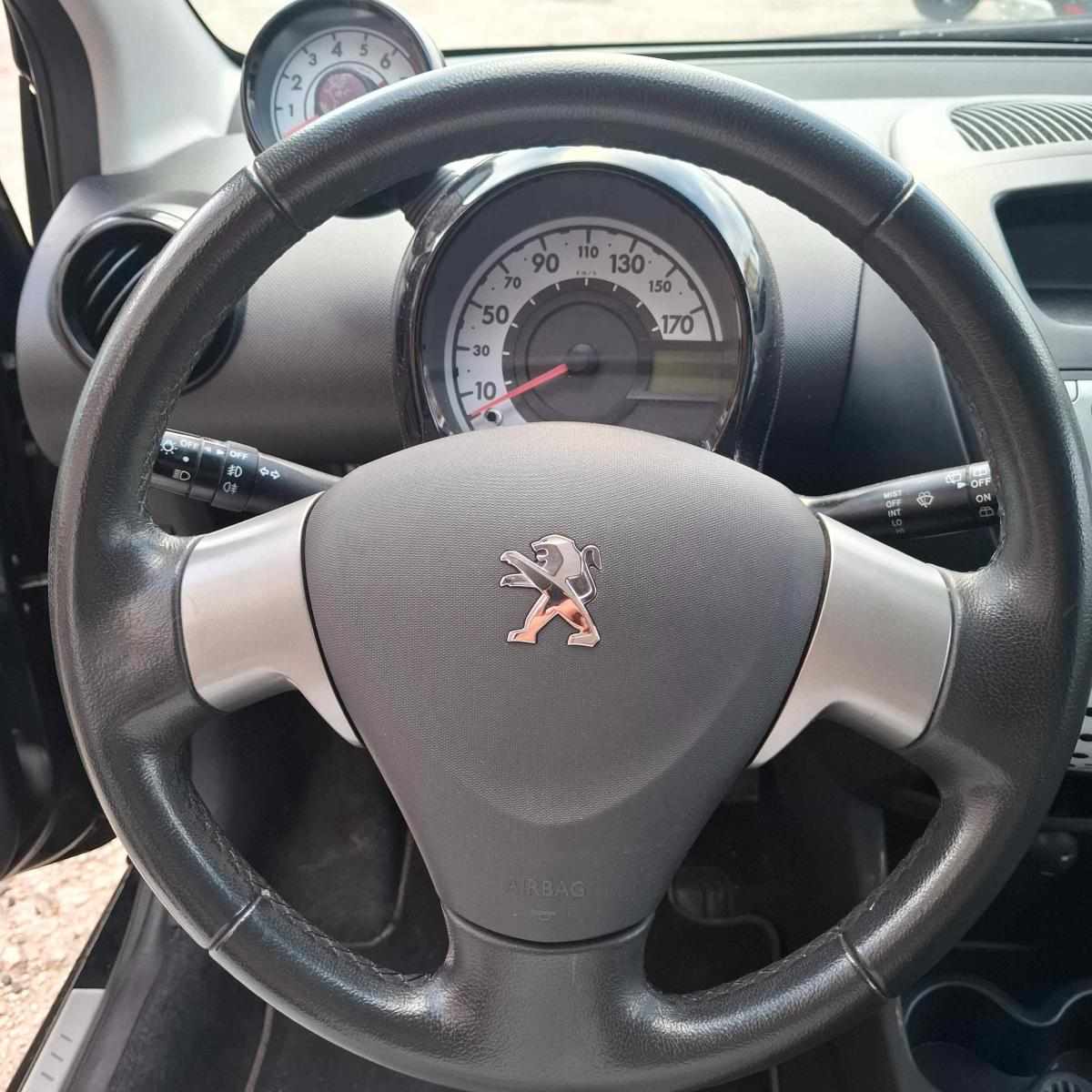 peugeot-107-1-0-2014-gasolina-998cc