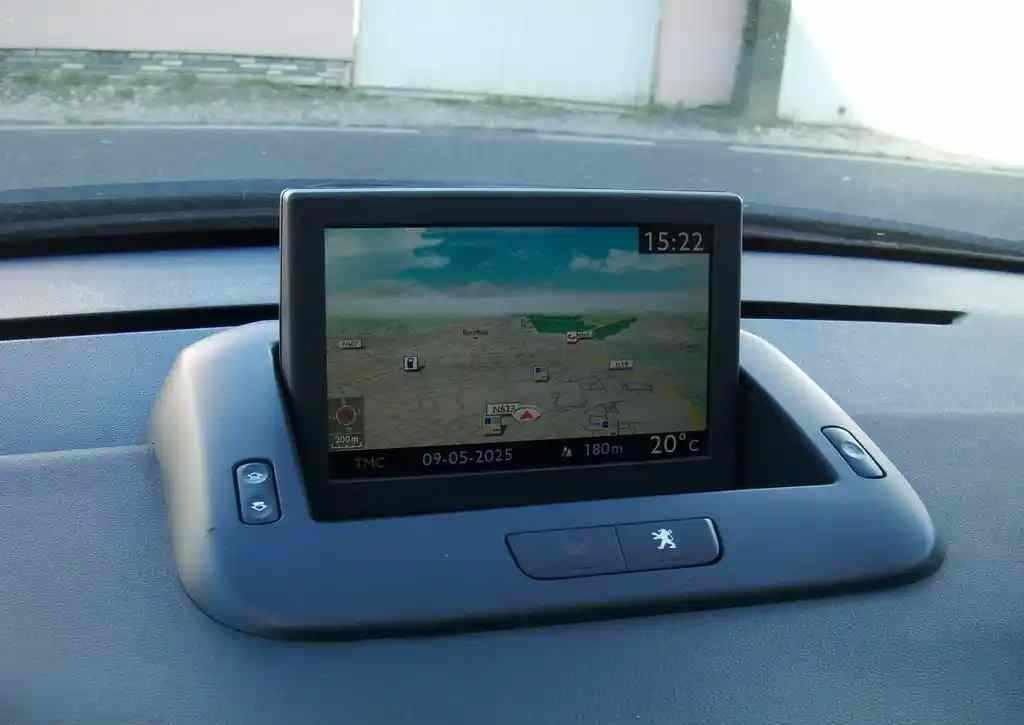 peugeot-5008-1-6-hdi-fap-2010-diesel-1560cc