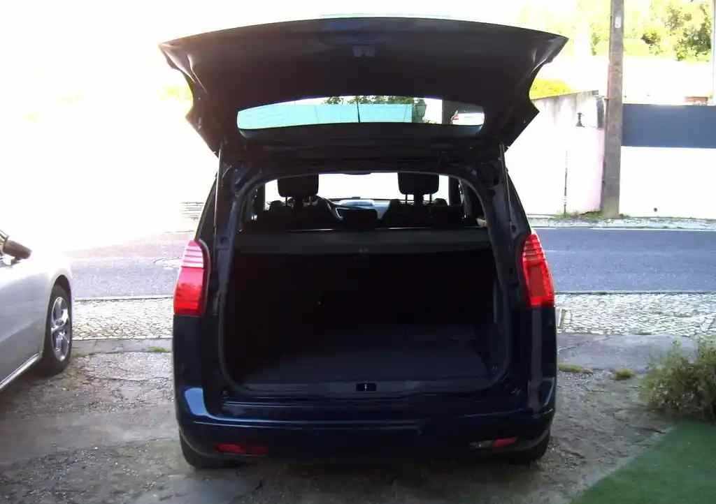 peugeot-5008-1-6-hdi-fap-2010-diesel-1560cc
