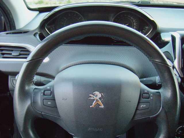 peugeot-2008-1-2-vti-2016-gasolina-1199cc