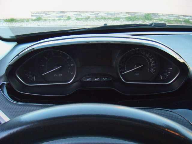 peugeot-2008-1-2-vti-2016-gasolina-1199cc