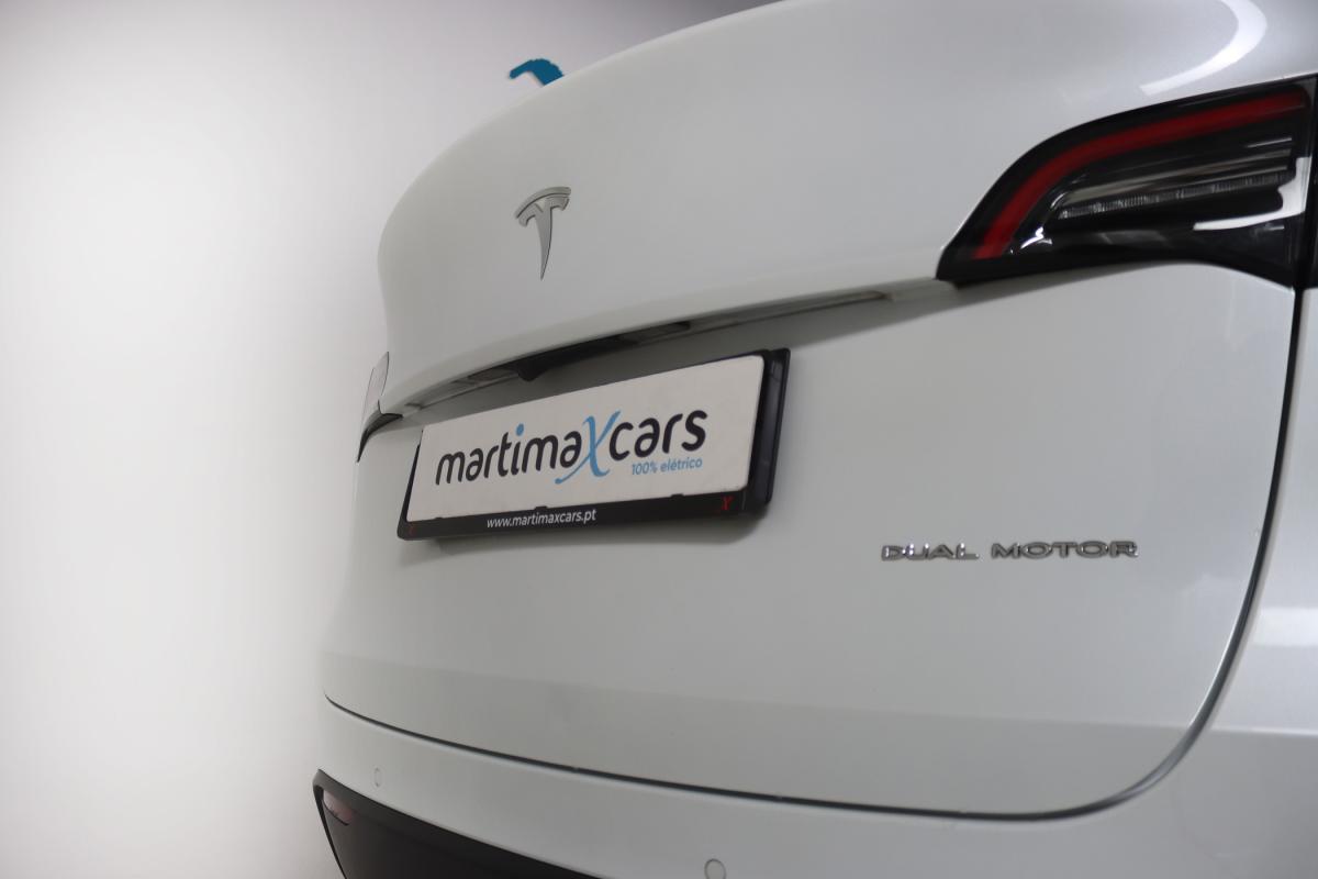 tesla-model-y-2021-eletrico-500cc