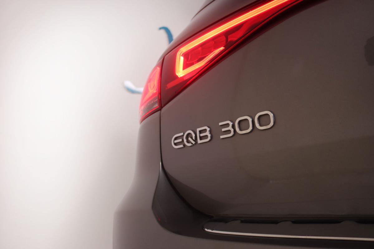 mercedes-benz-eqb-2022-eletrico-500cc