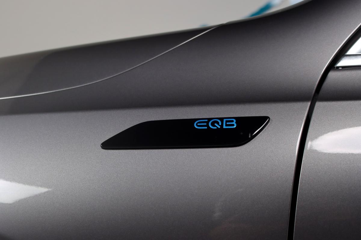 mercedes-benz-eqb-2022-eletrico-500cc
