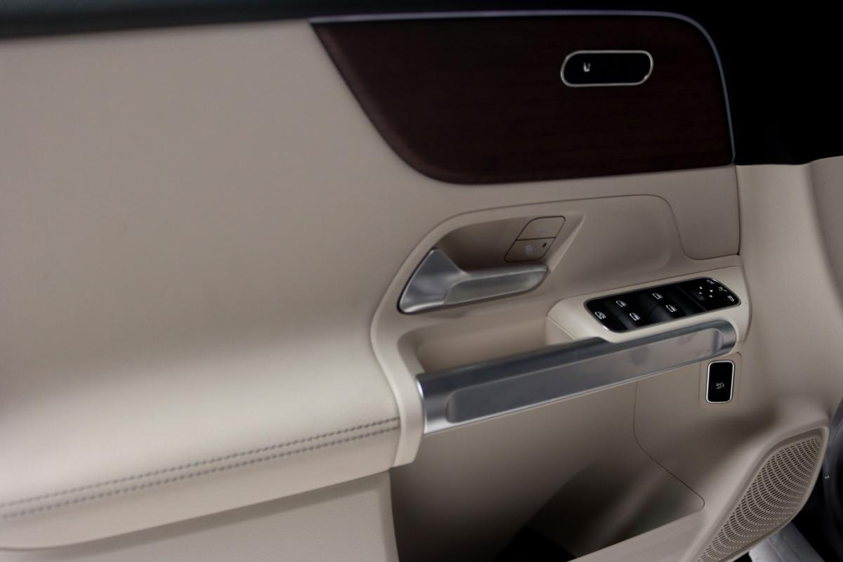 mercedes-benz-eqb-2022-eletrico-500cc
