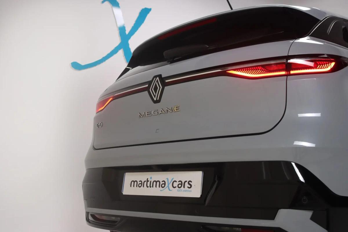 renault-megane-e-tech-2023-eletrico-0cc