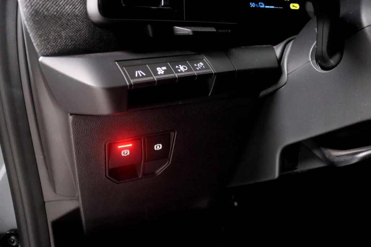 renault-megane-e-tech-2023-eletrico-0cc