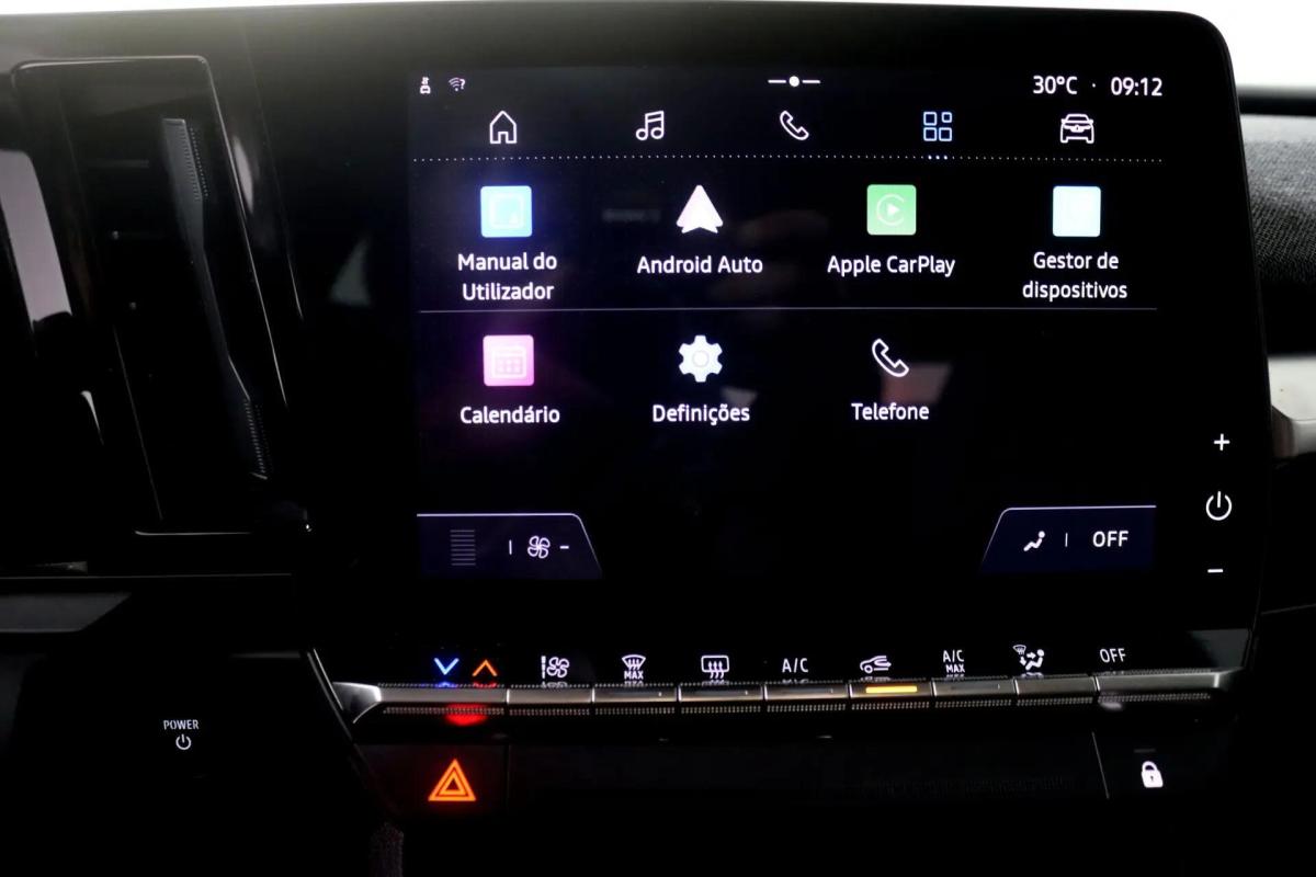 renault-megane-e-tech-2023-eletrico-0cc