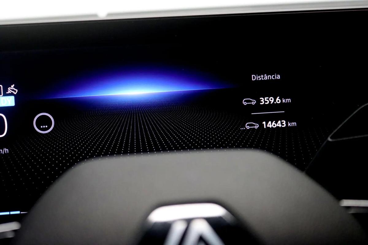 renault-megane-e-tech-2023-eletrico-0cc