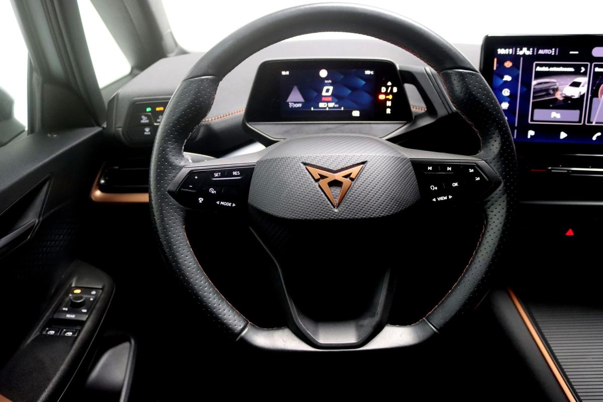cupra-born-2022-eletrico-500cc