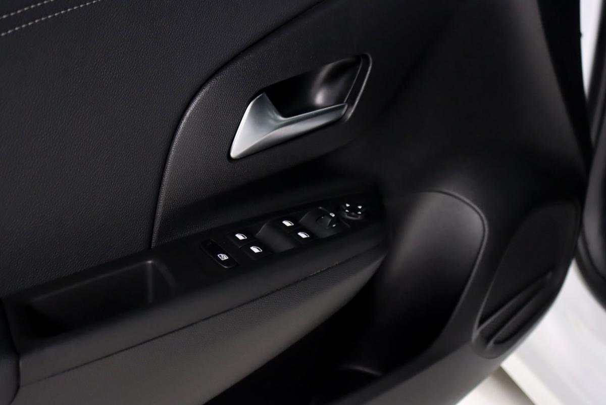 opel-corsa-2022-eletrico-500cc