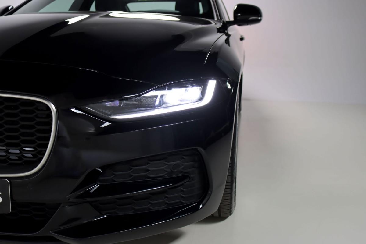 jaguar-xe-2020-diesel-1999cc