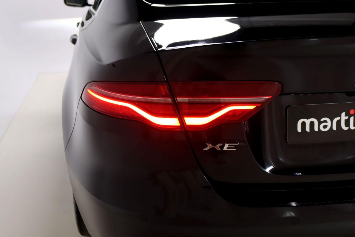 jaguar-xe-2020-diesel-1999cc