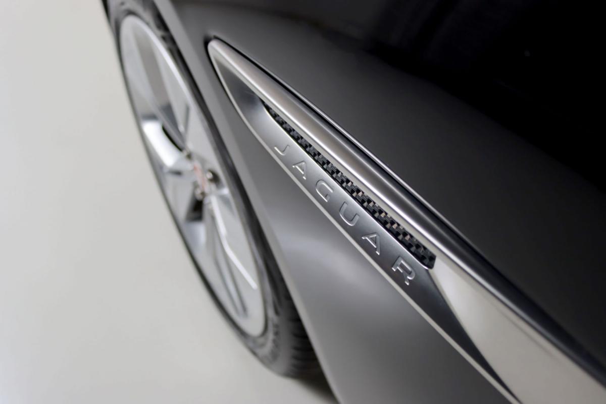 jaguar-xe-2020-diesel-1999cc