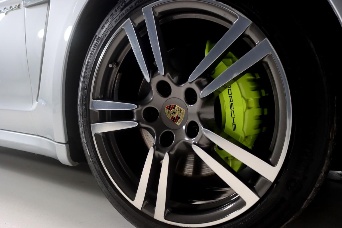 porsche-panamera-2014-hibrido-a-gasolina-2995cc