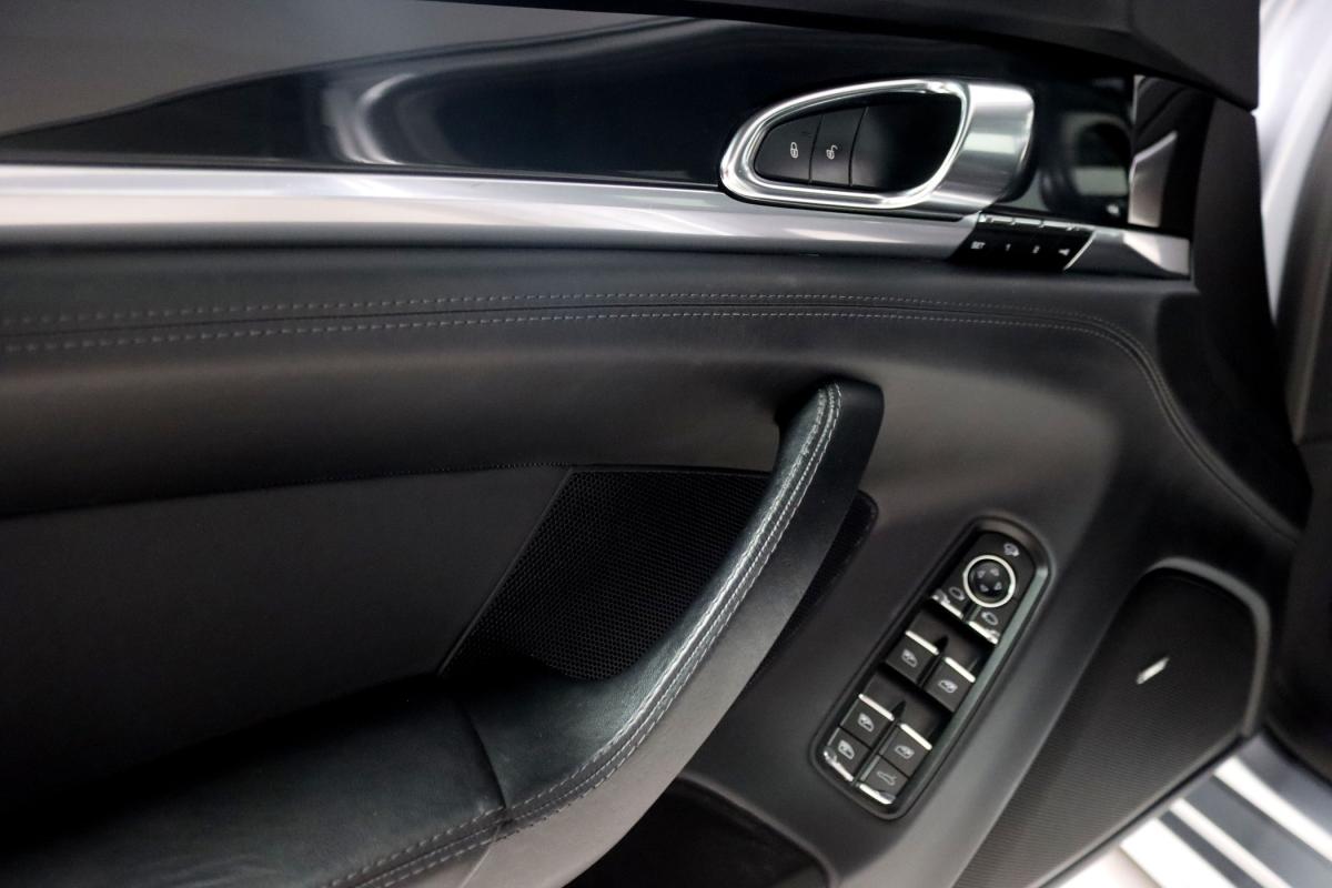 porsche-panamera-2014-hibrido-a-gasolina-2995cc