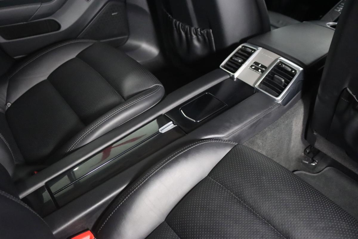 porsche-panamera-2014-hibrido-a-gasolina-2995cc
