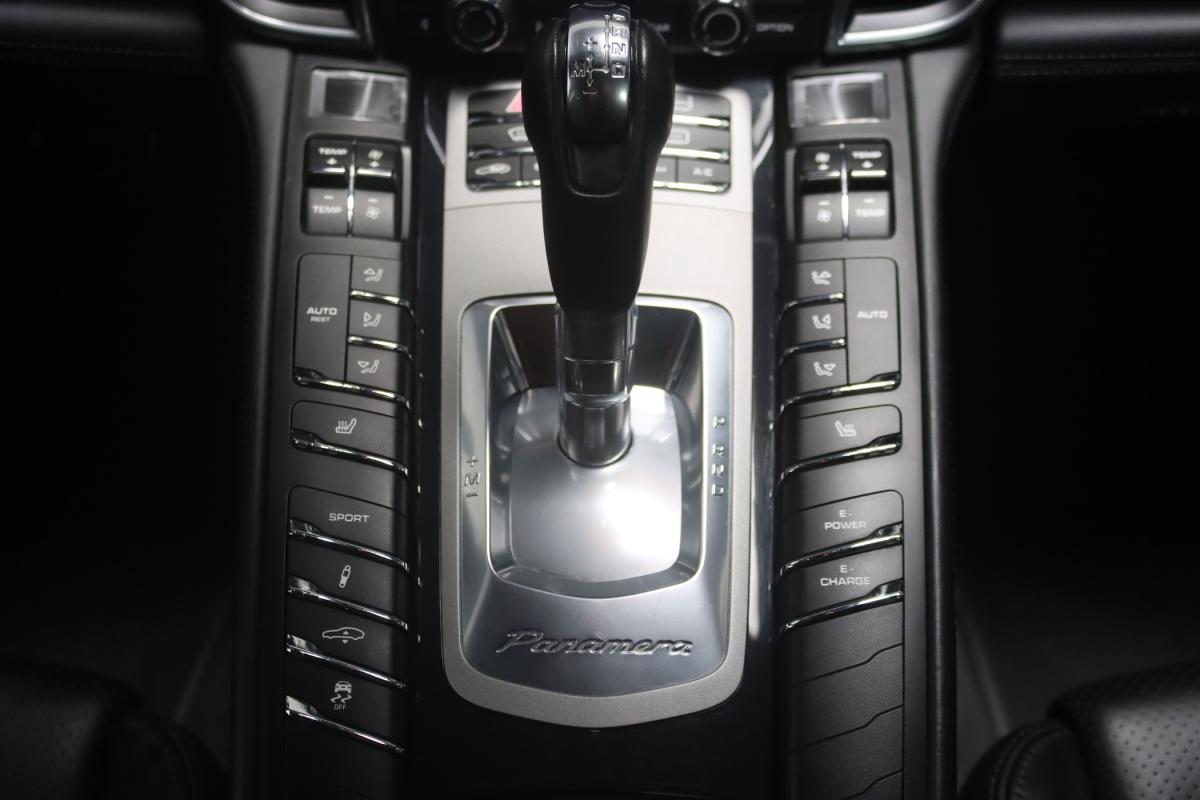 porsche-panamera-2014-hibrido-a-gasolina-2995cc