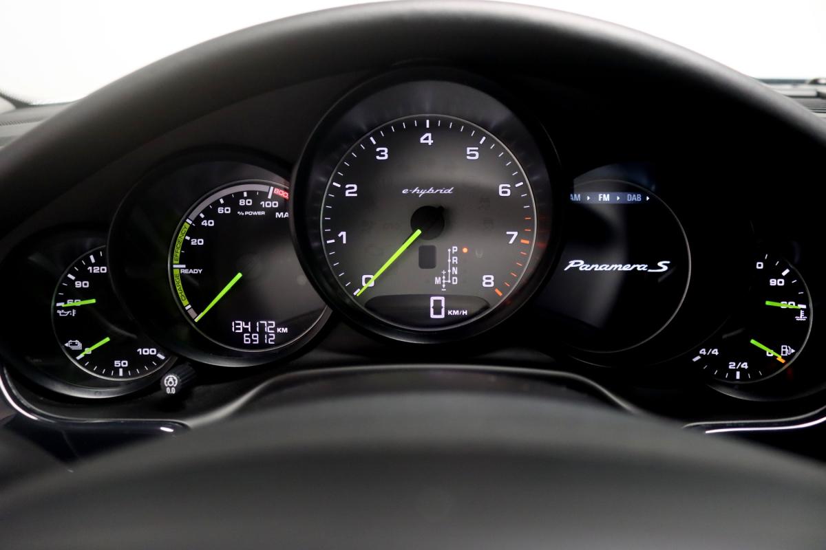 porsche-panamera-2014-hibrido-a-gasolina-2995cc