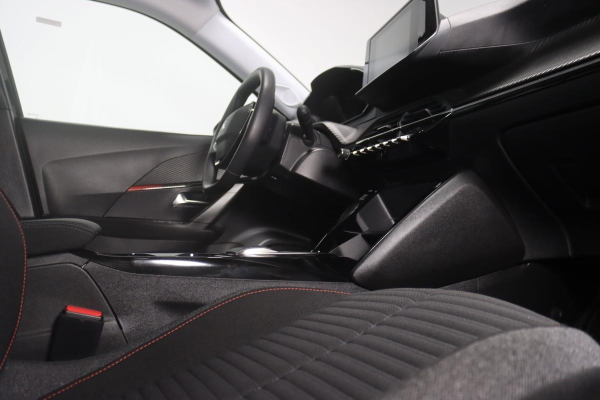 peugeot-2008-2022-eletrico-500cc