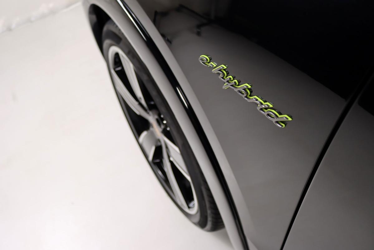 porsche-cayenne-2022-hibrido-a-gasolina-2995cc