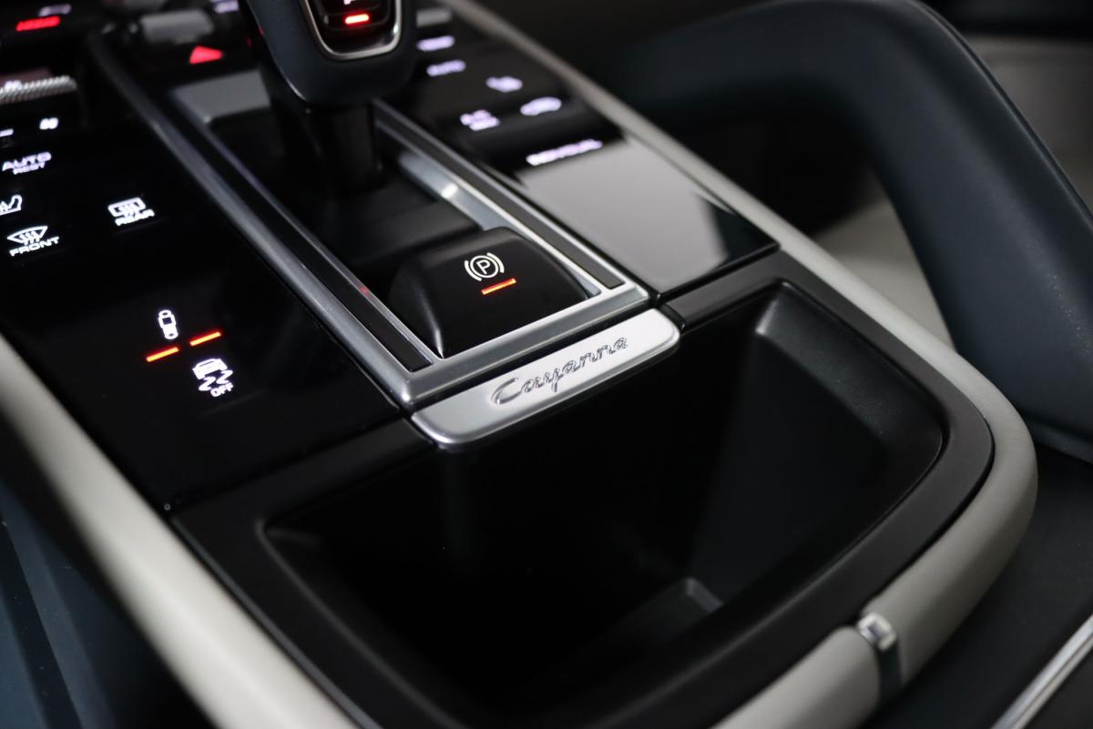 porsche-cayenne-2022-hibrido-a-gasolina-2995cc