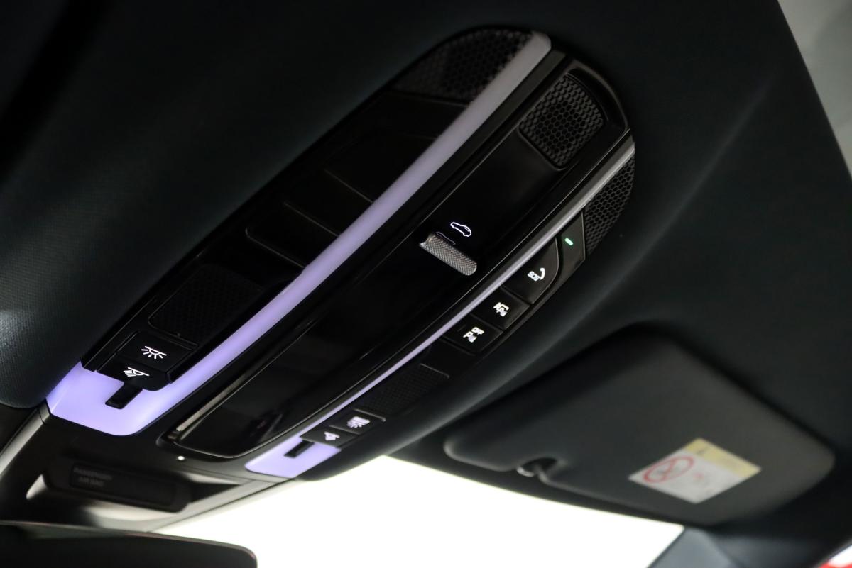 porsche-cayenne-2022-hibrido-a-gasolina-2995cc