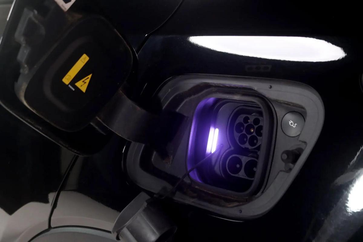 volvo-c40-2022-eletrico-0cc