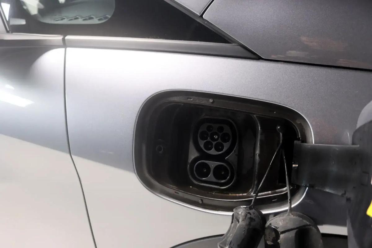 byd-dolphin-2023-eletrico-0cc
