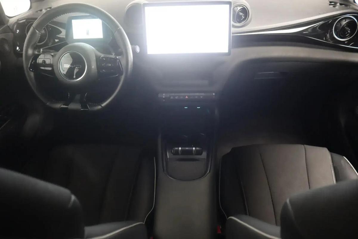 byd-dolphin-2023-eletrico-0cc