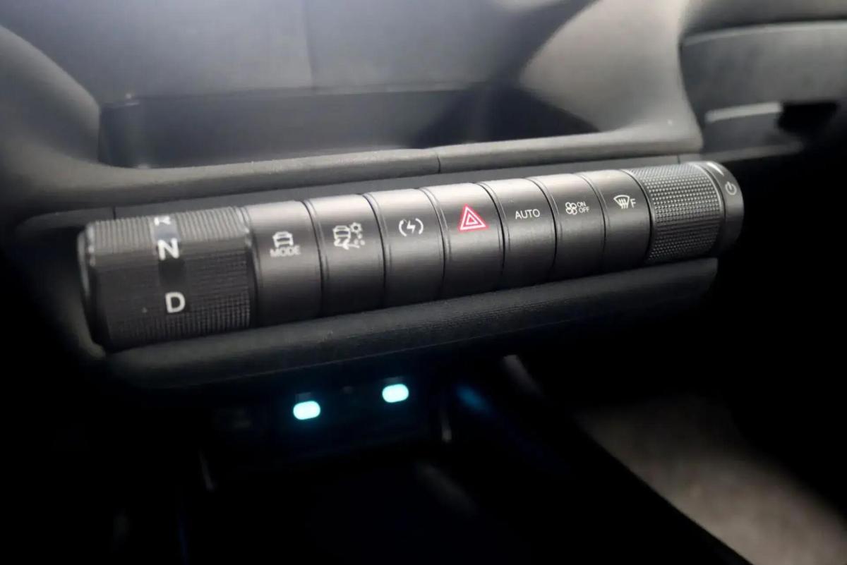 byd-dolphin-2023-eletrico-0cc