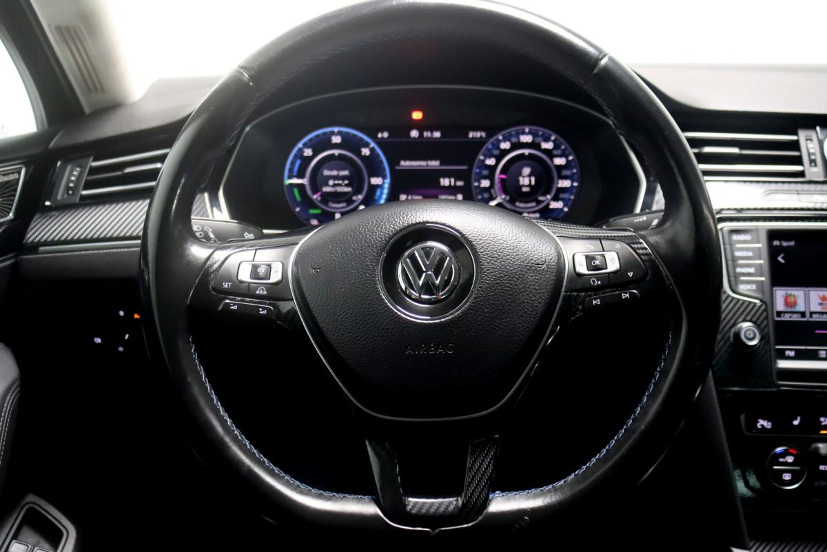 volkswagen-passat-2017-hibrido-a-gasolina-1395cc