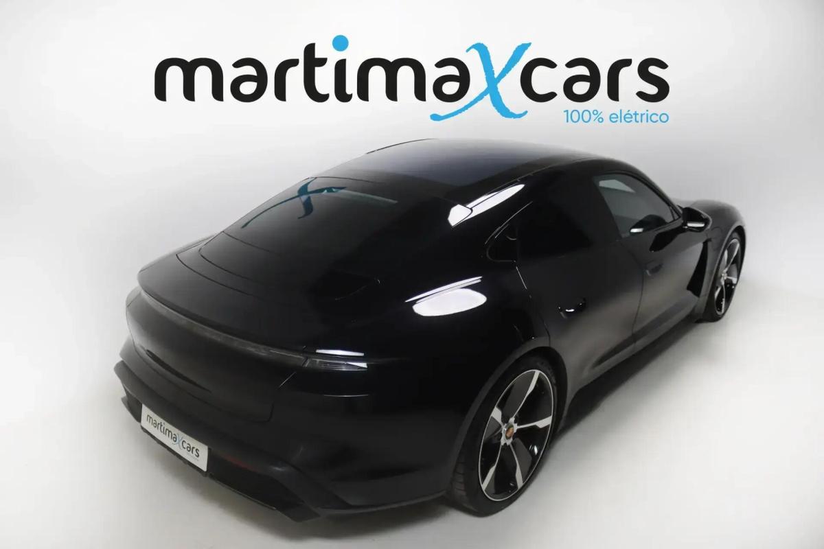 porsche-taycan-2022-eletrico-0cc