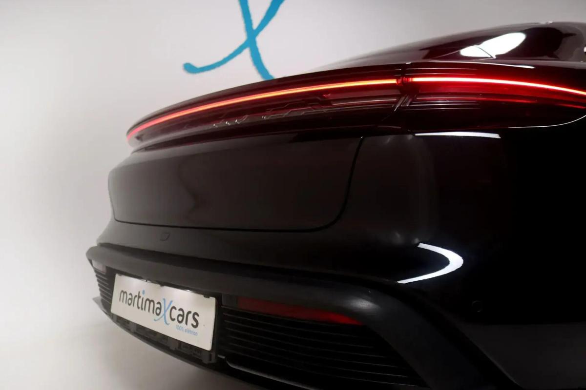 porsche-taycan-2022-eletrico-0cc