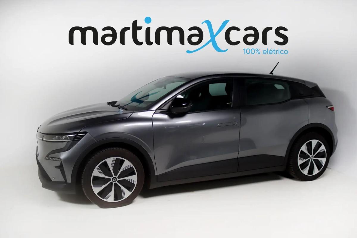 renault-megane-e-tech-2022-eletrico-0cc