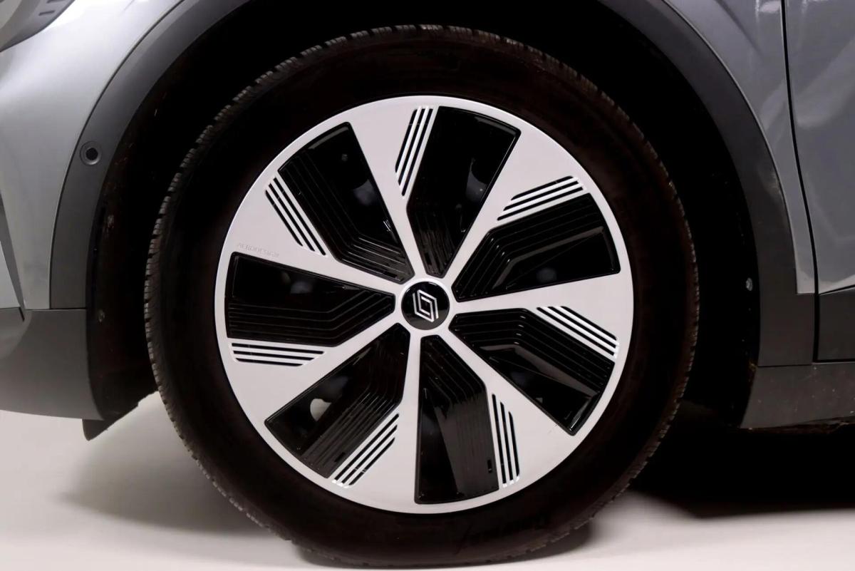 renault-megane-e-tech-2022-eletrico-0cc