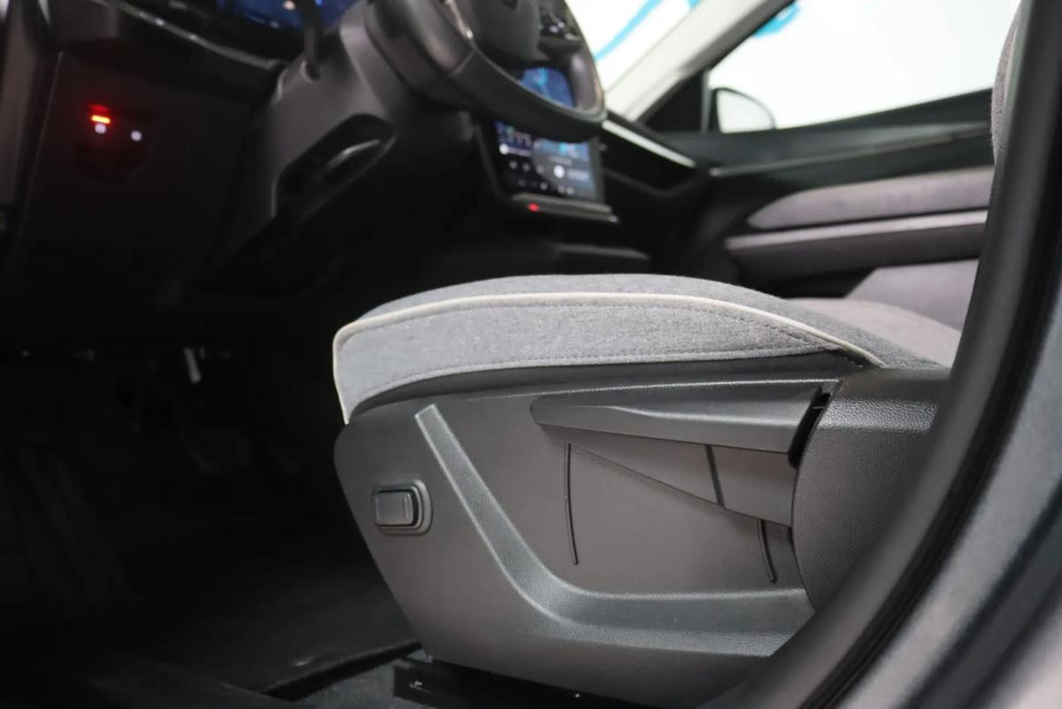 renault-megane-e-tech-2022-eletrico-0cc