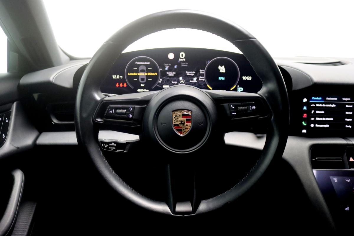 porsche-taycan-2022-eletrico-0cc