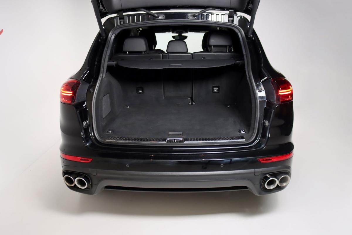 porsche-cayenne-2016-hibrido-a-gasolina-2995cc