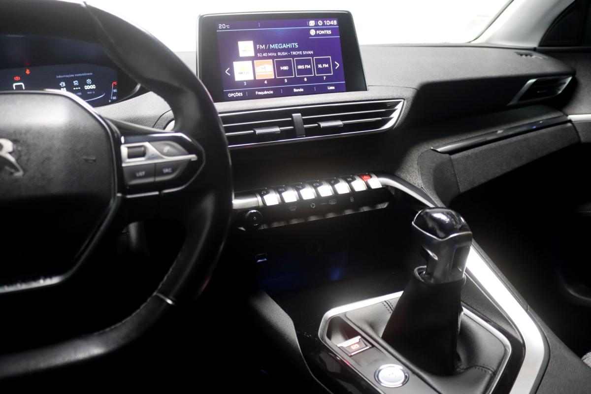 peugeot-5008-2017-diesel-1560cc