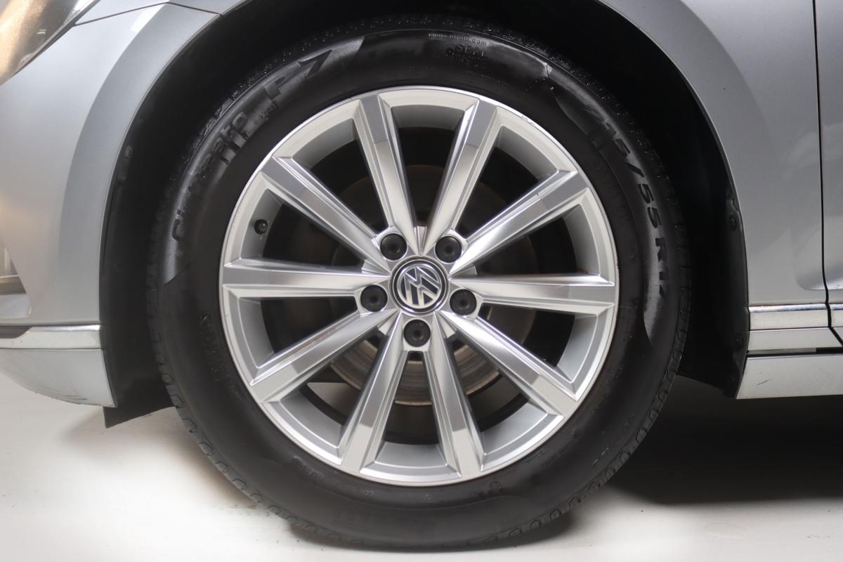 volkswagen-passat-2018-diesel-1968cc