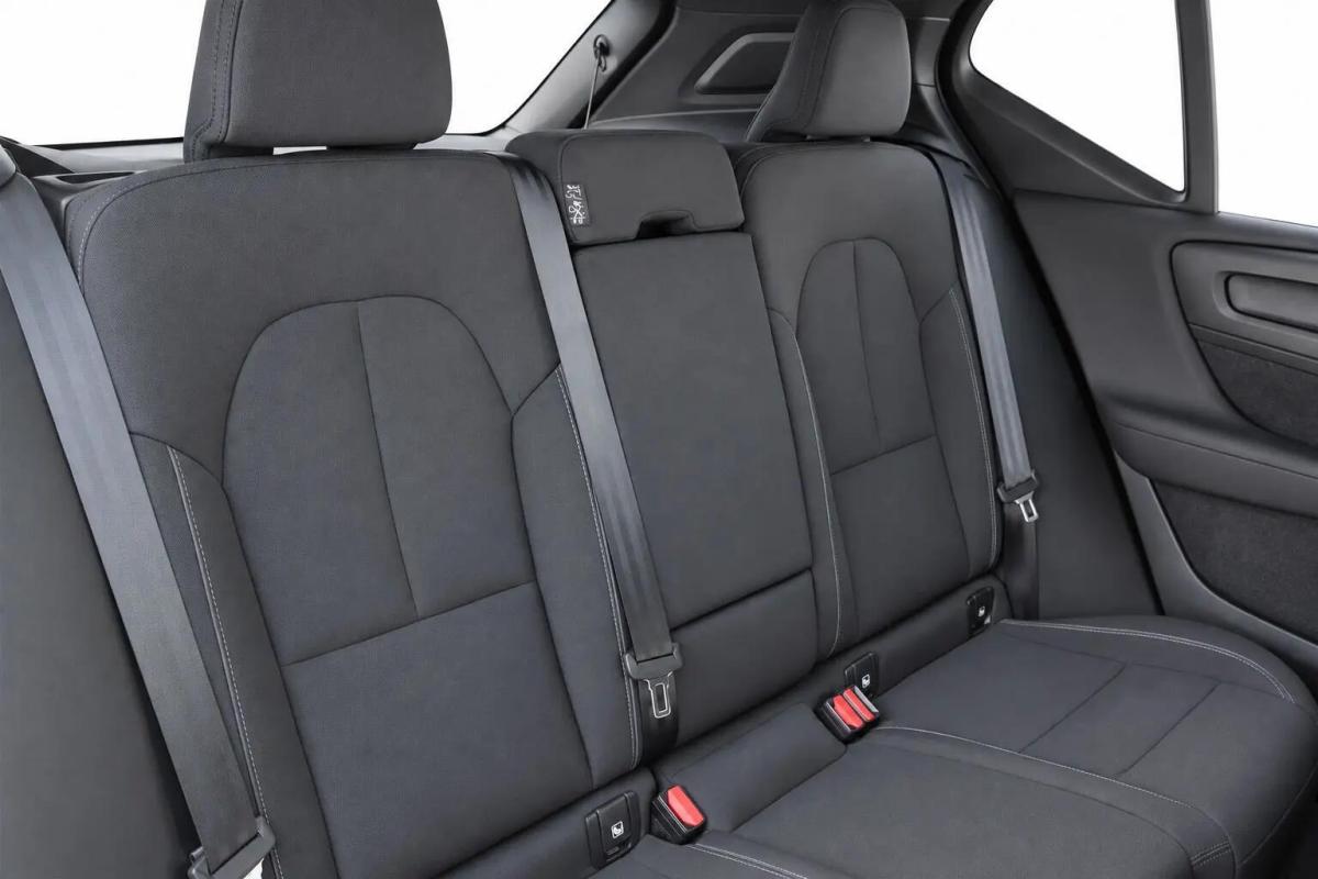 volvo-xc40-2023-eletrico-0cc
