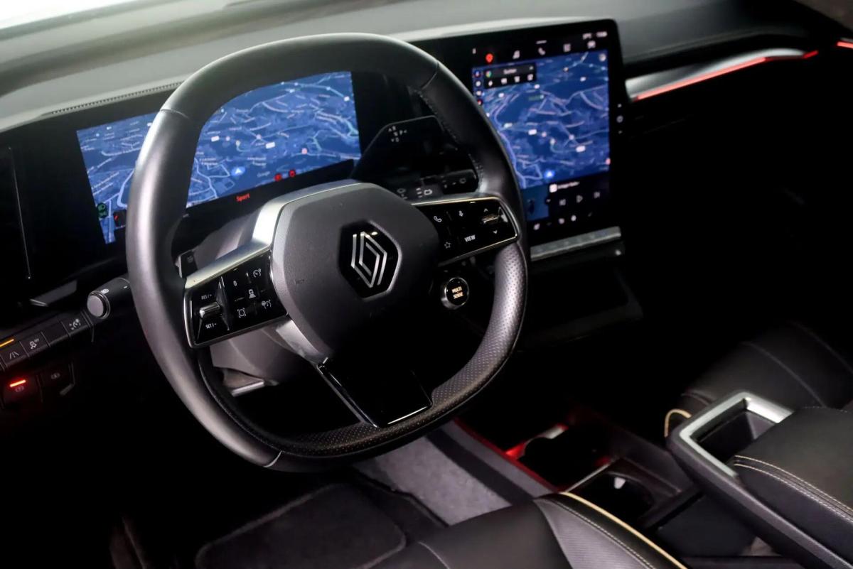 renault-megane-e-tech-2024-eletrico-0cc
