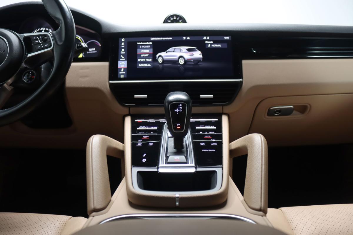 porsche-cayenne-2019-hibrido-a-gasolina-2995cc