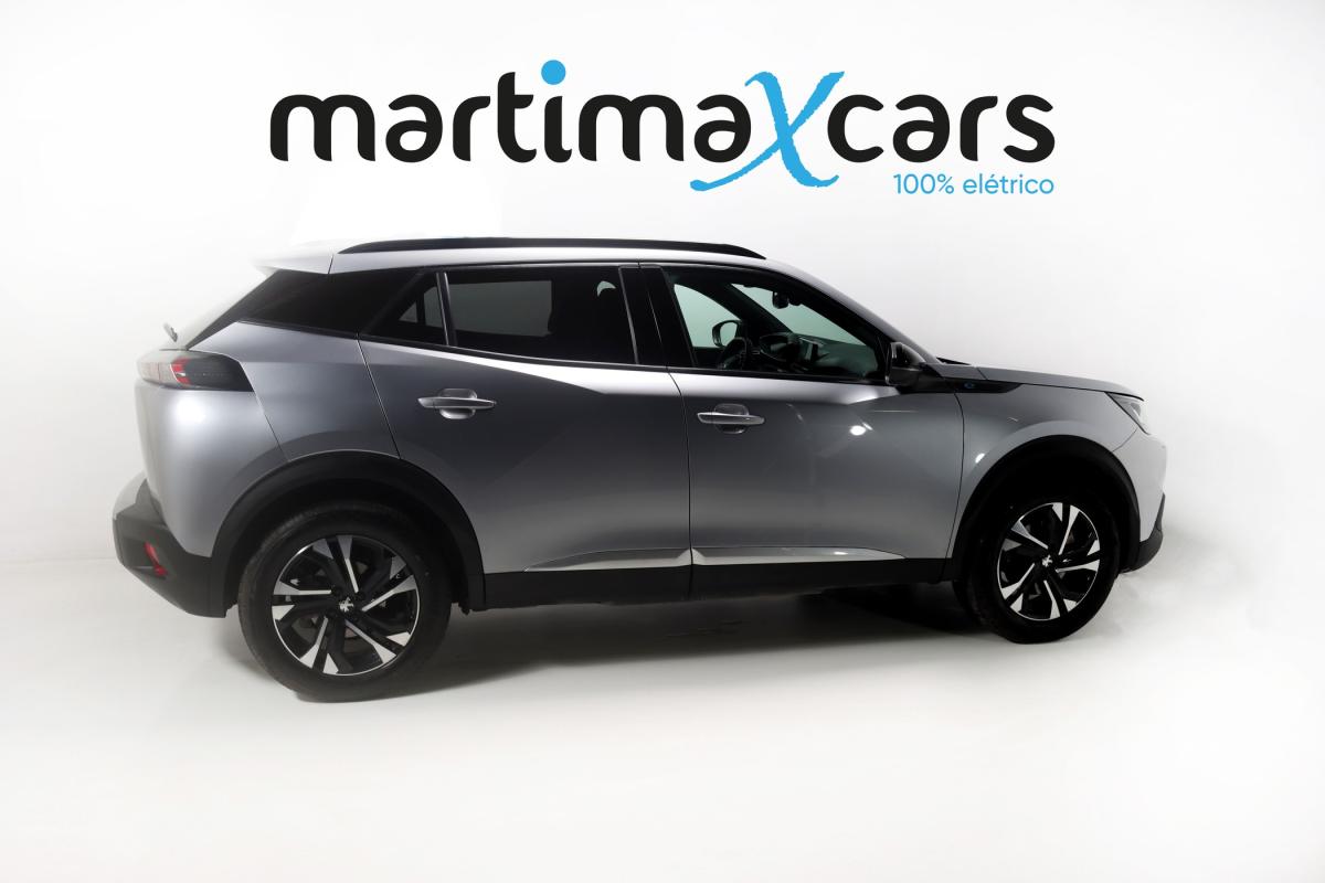 peugeot-2008-2023-eletrico-500cc