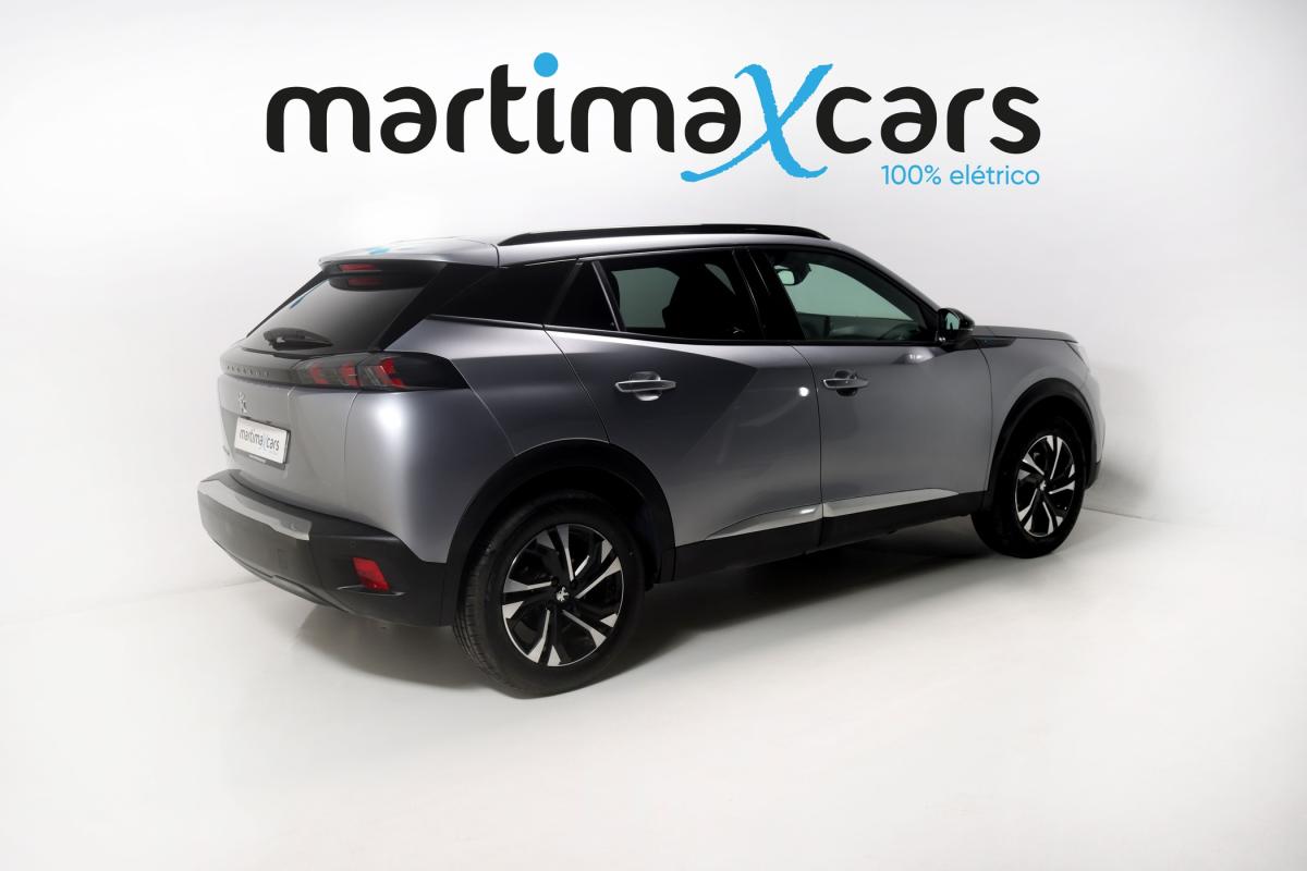 peugeot-2008-2023-eletrico-500cc